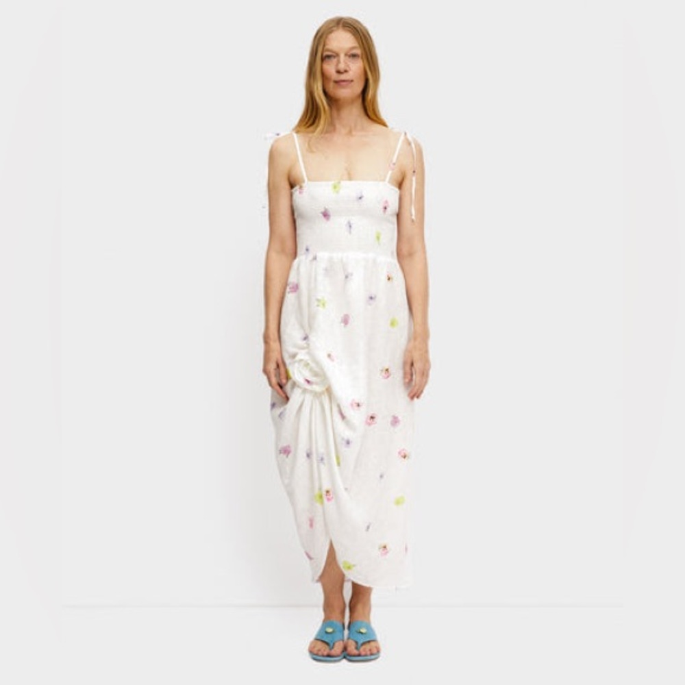 Sleeper - Atlanta Linen Strap Dress with Rose Detail in Pansies
Pansies / S